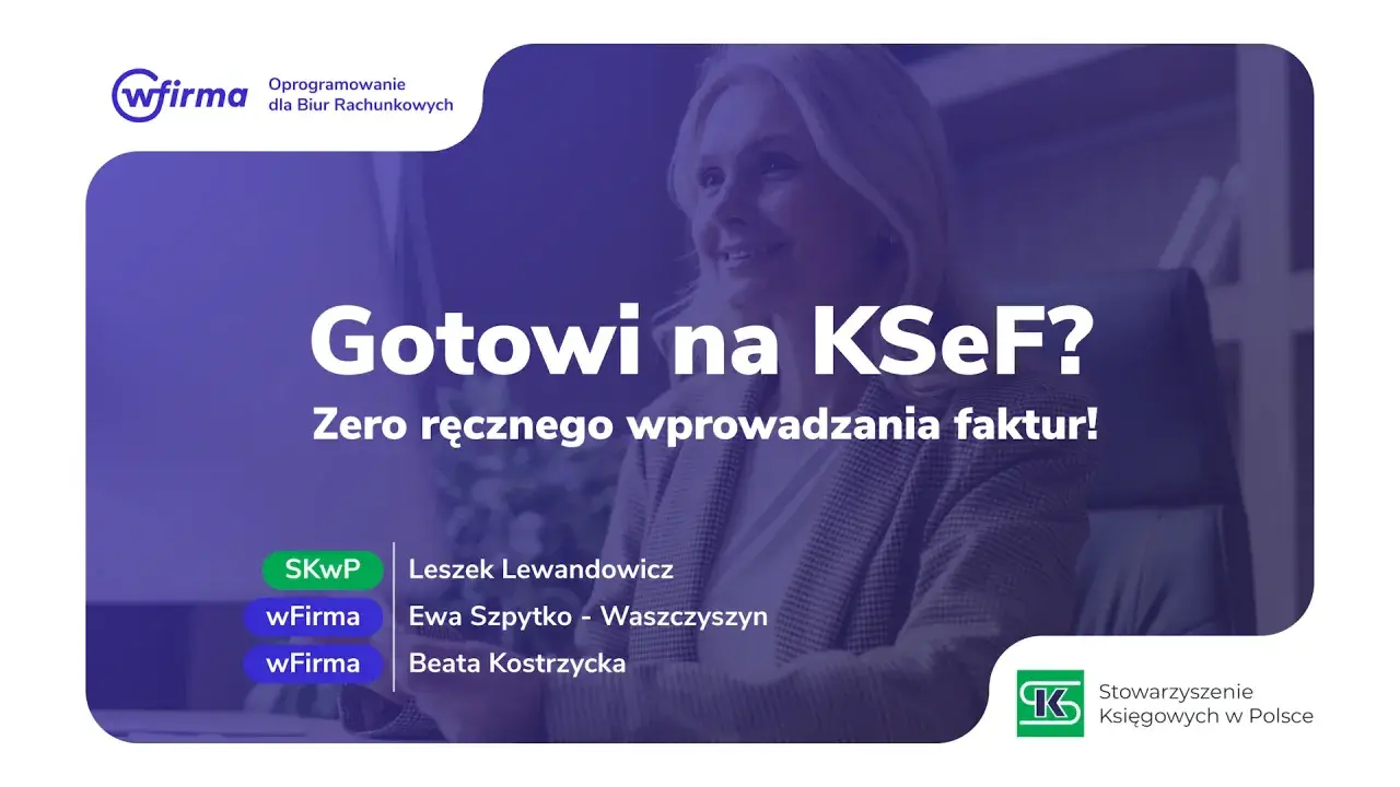 Kobieta w garniturze uśmiecha się, gotowa na KSeF. Dowiedz się, kto jest podatnikiem VAT i jak usprawnić pracę biura rachunkowego.